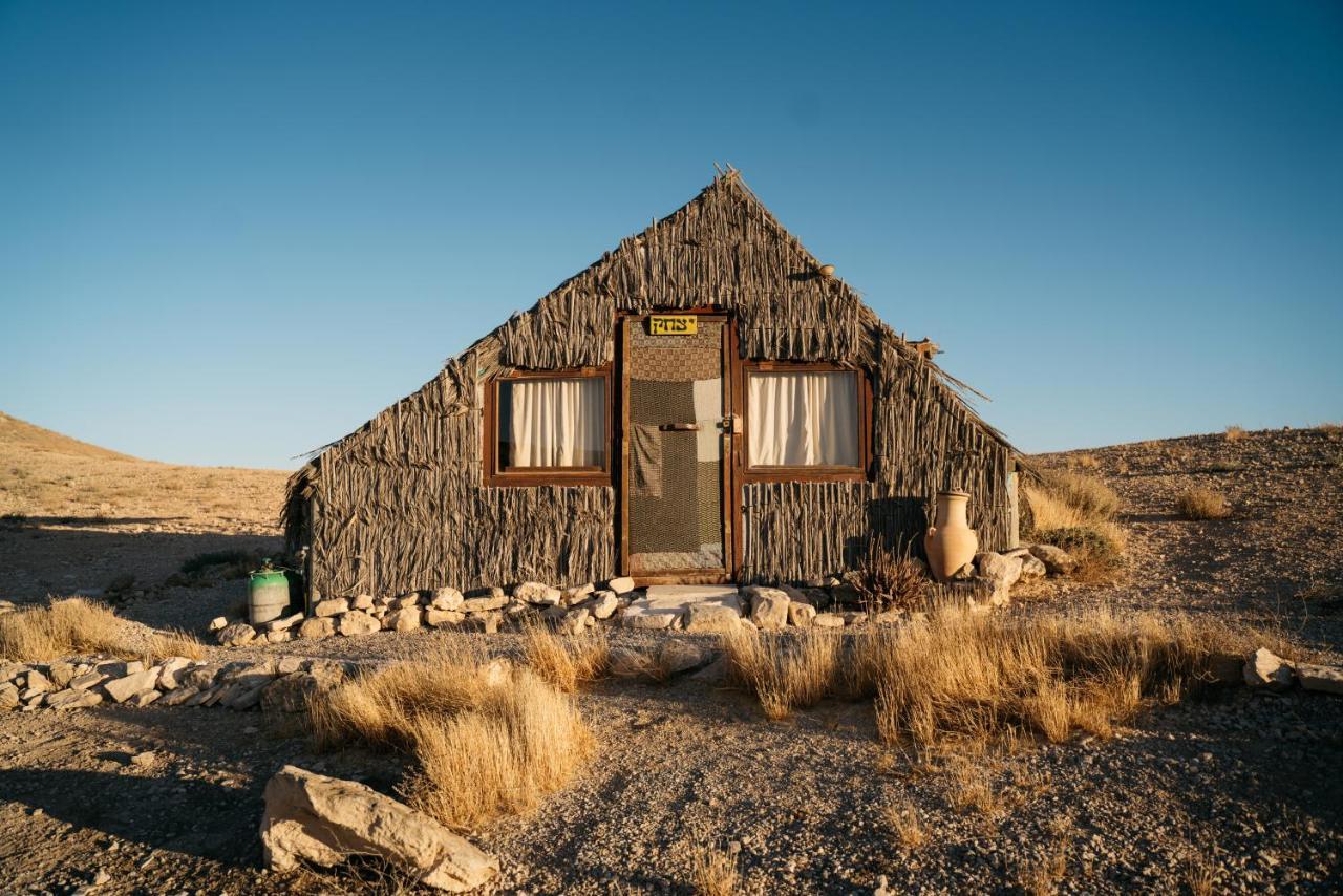 Succah In The Desert Мицпе Рамон Екстериор снимка