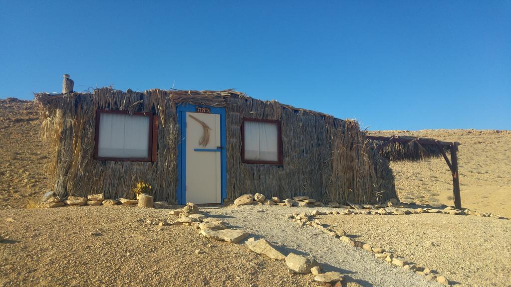 Succah In The Desert Мицпе Рамон Екстериор снимка