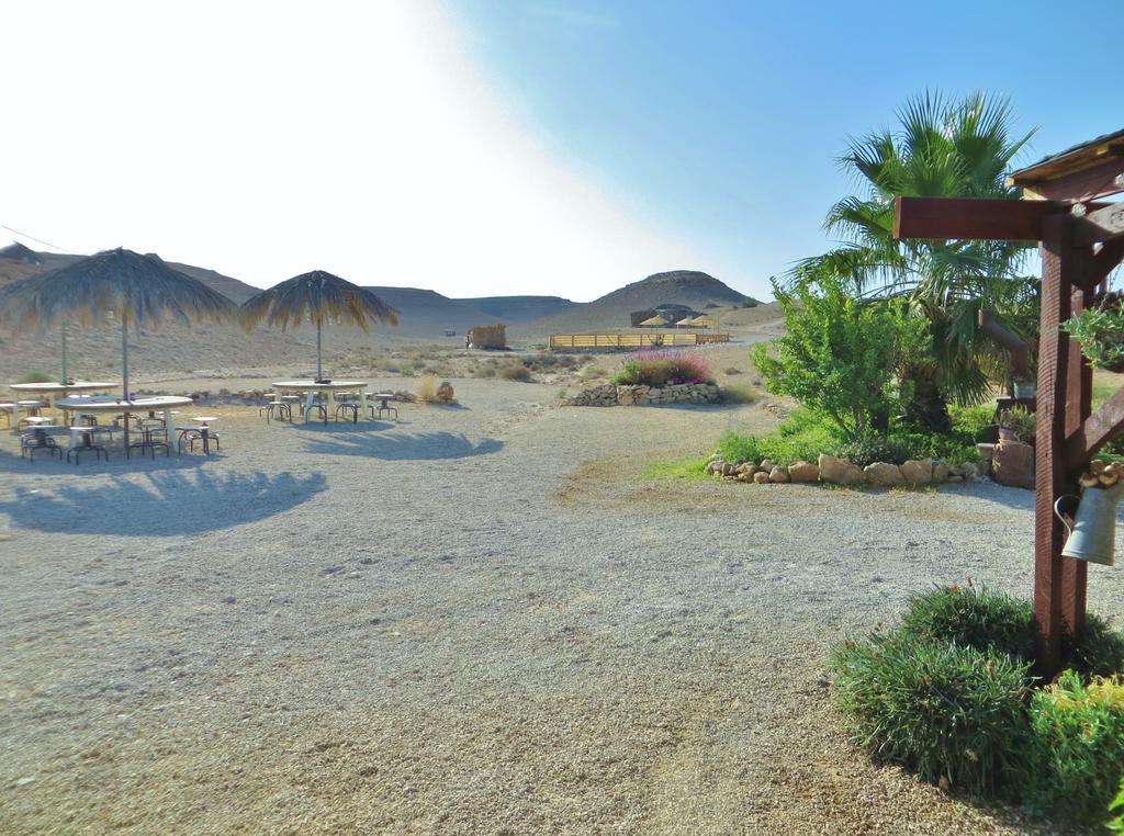 Succah In The Desert Мицпе Рамон Екстериор снимка