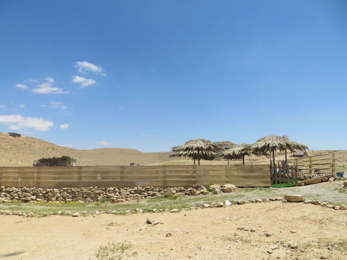 Succah In The Desert Мицпе Рамон Екстериор снимка